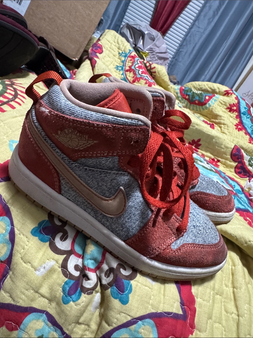 Nike Kids Red and Gray Mid-Top Sneakers with Gold Swoosh